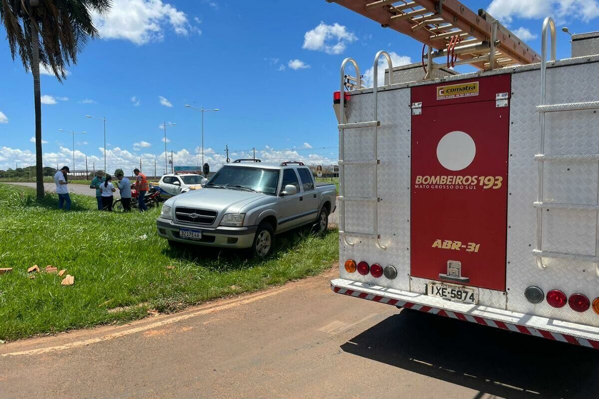 Imagem de compartilhamento para o artigo Acidente entre carro e moto deixa motociclista ferido em Chapadão do Sul da MS Todo dia